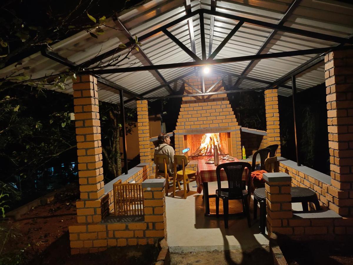 Silver Spruce Entire Nature Villa كوتاغيري المظهر الخارجي الصورة